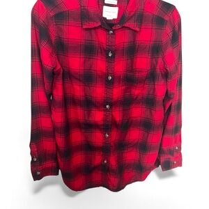 American Eagle Womens S AHH-Mazingly Soft Flannel AE Boyfriend Fit Red Black